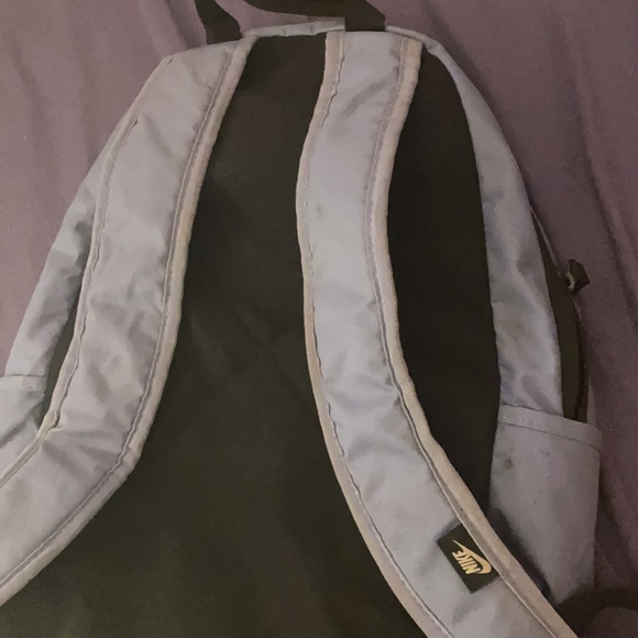 NIKE BACKPACK - Picture 3 of 3